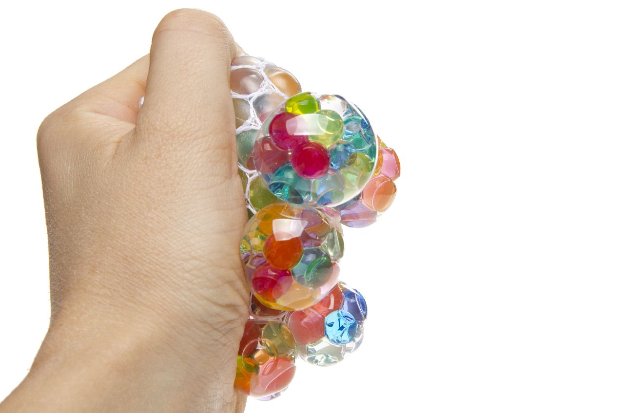 SQUISHY MESH. KLEINE BALLETJES